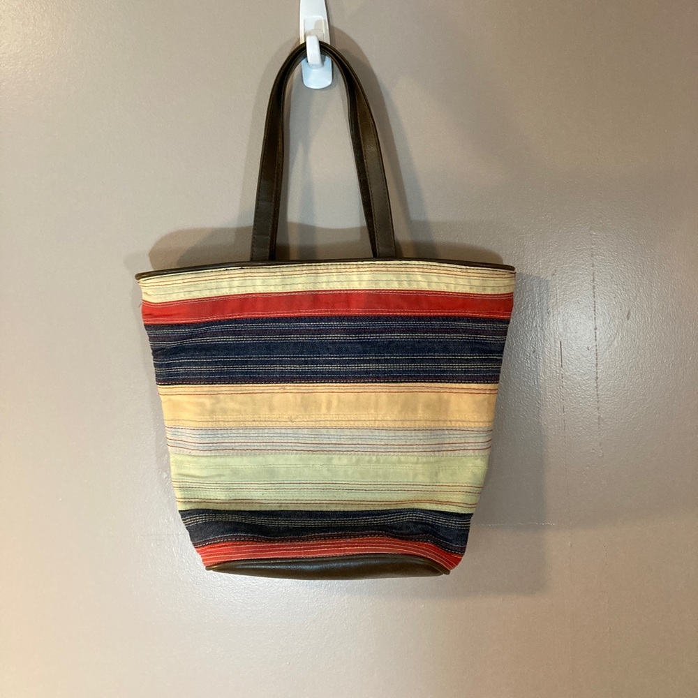 Bath and Body Works bag/purse - Picture 2 of 8